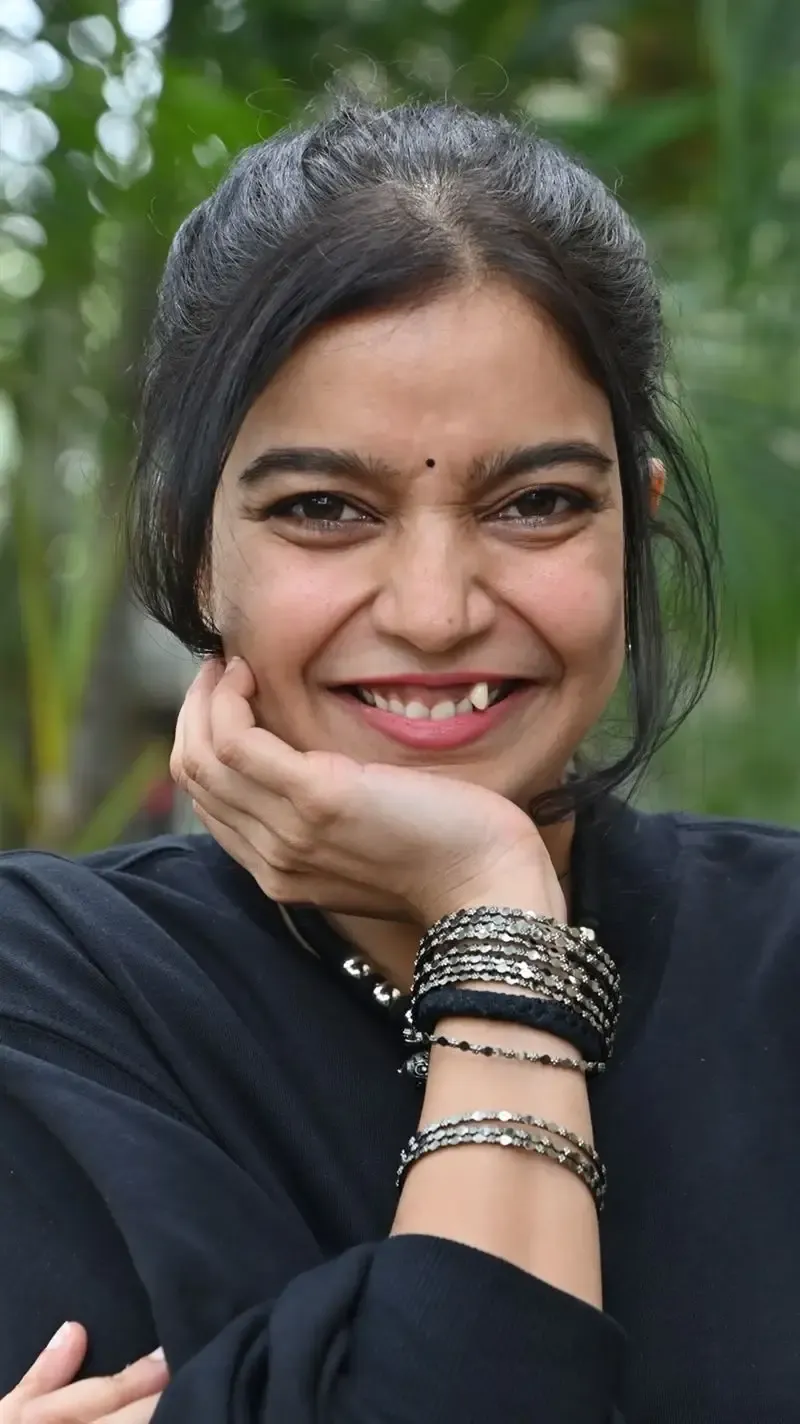 Actress Colors Swathi in Black Dress at Month Of Madhu Movie Press Meet